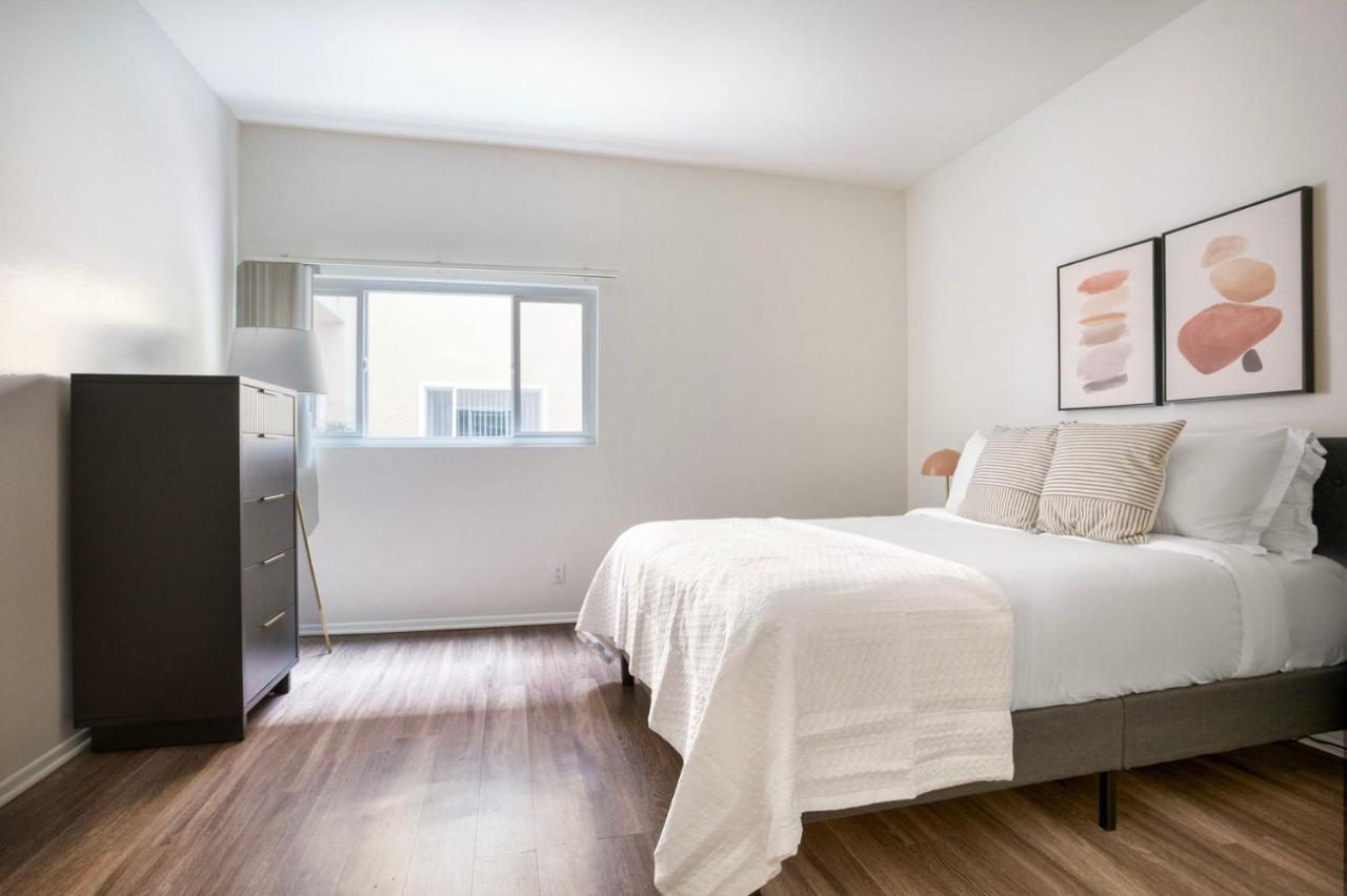 Beverly Hills 1br W Pool Gym Nr Restaurants Lax-1082 Apartamento