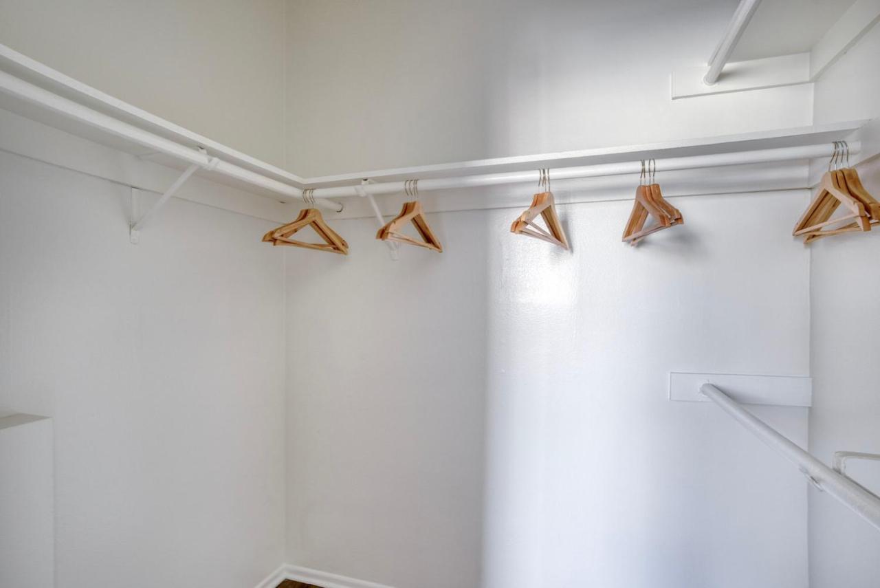 Apartamento Beverly Hills 1br W Pool Gym Nr Restaurants Lax-1082